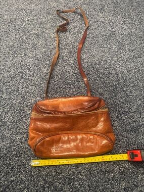 IL Bisonte vintage worn Leather Crossbody Bag. Please look at photos.